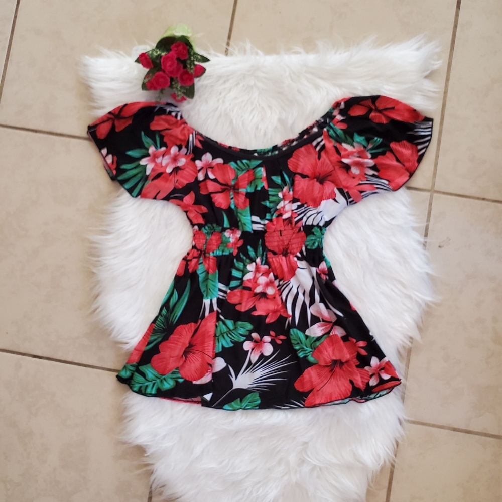 NWT! Shui Si Qing - Floral Blouse - Size Large
